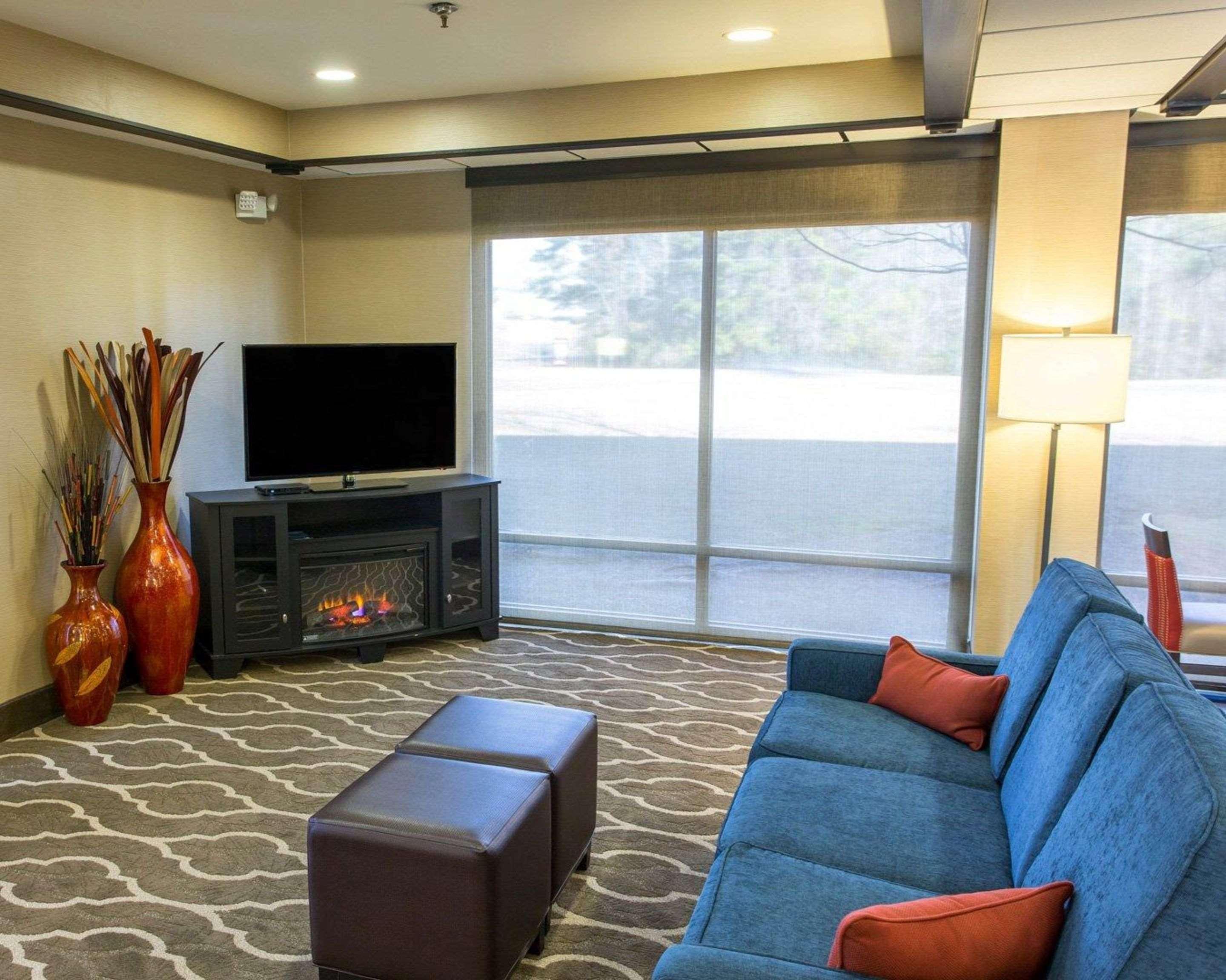 Comfort Inn Opelika - Auburn Bagian luar foto