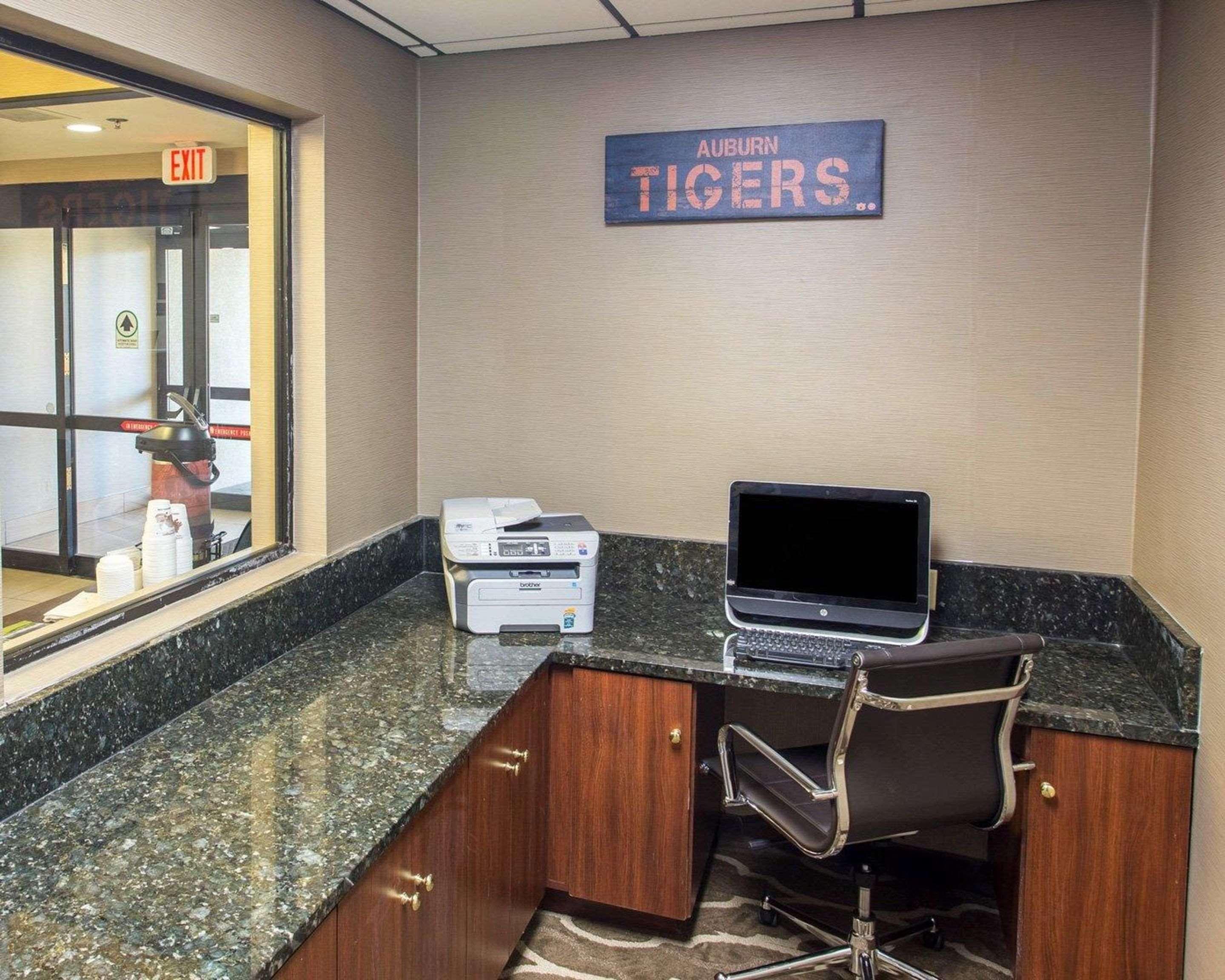 Comfort Inn Opelika - Auburn Bagian luar foto